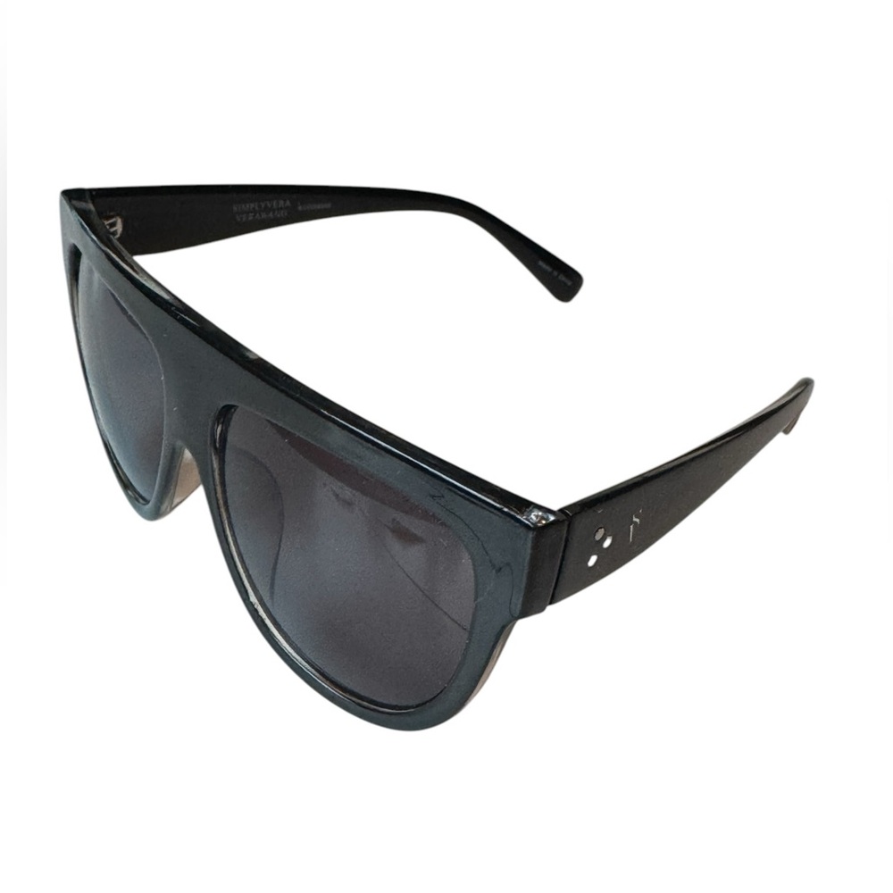 Simply Vera Wang Modern High End Black Oversized Women’s Sunglasses MINTY
